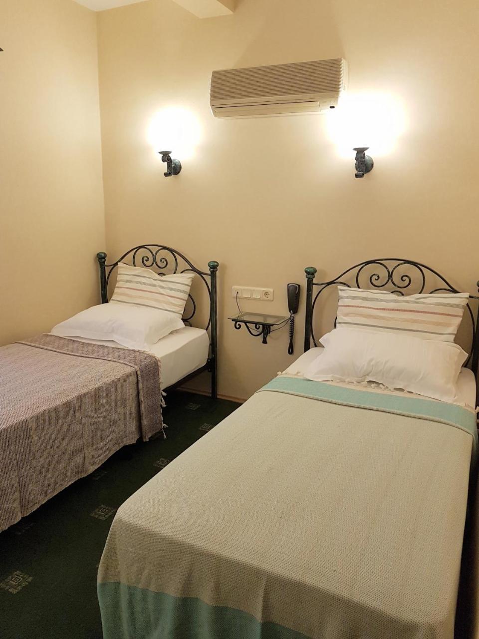 A&B Home Hotel Гёчек Экстерьер фото